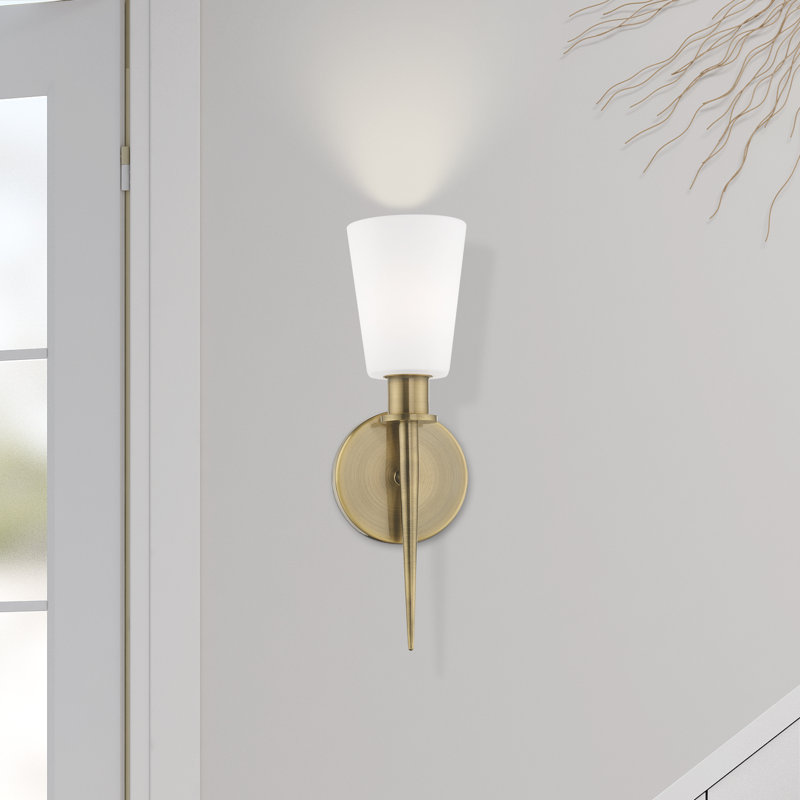 Luminaire mural 1 lumière Witten ADA, Laiton antique, H 13 po x l 4,25 po x P 3,95 po