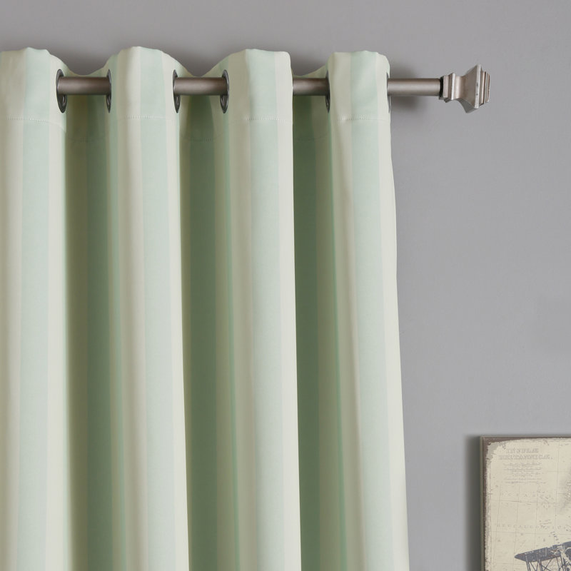 Paire de rideaux obscurcissant avec œillets Mahtomedi, Menthe, l 52 po x L 63 po