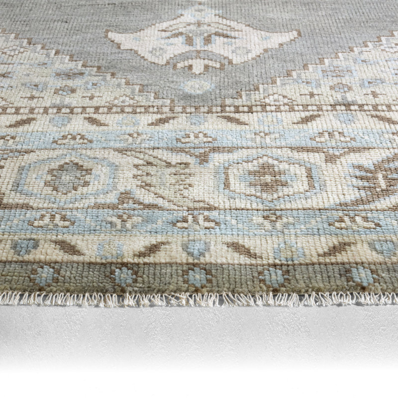 Jaipur Living Farwell Handknotted Medallion Blue Ivory Area Rug, Rectangle 7'9" x 9'9"