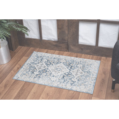 Tapis bleu Noble