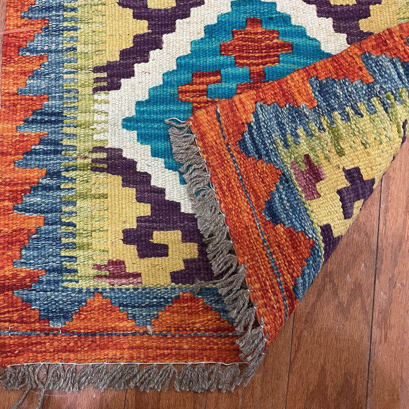 Tapis unique brun / bleu / beige de 1 pi 8 po Jermarcus