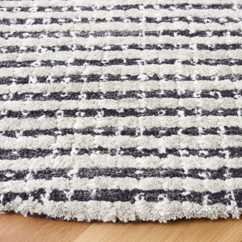 Jennaca Hand Tufted Wool Striped Rug, Round 6'
