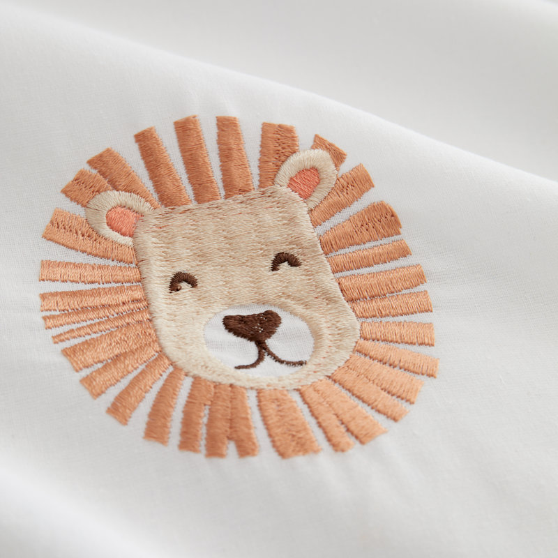 Embroidered Lions Duvet Cover Set, Double Duvet Cover + 2 Standard Pillowcases