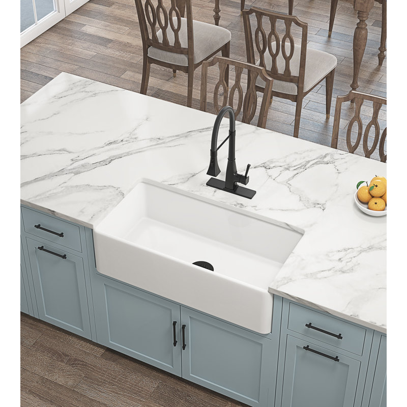 Deep Apron Farmhouse Kitchen Sink With Undermount Design