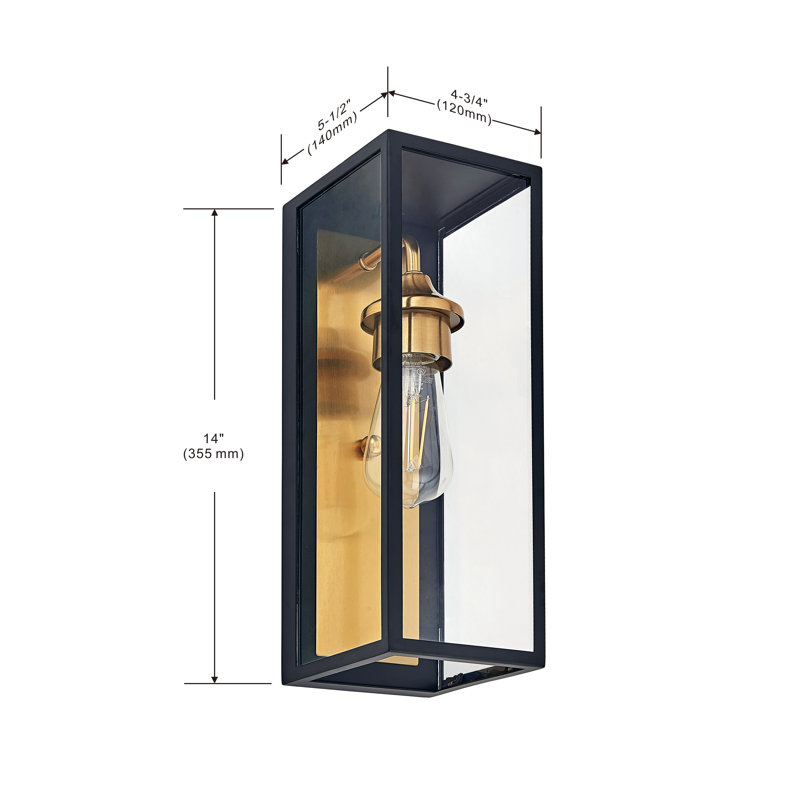 Quashun Wall Light