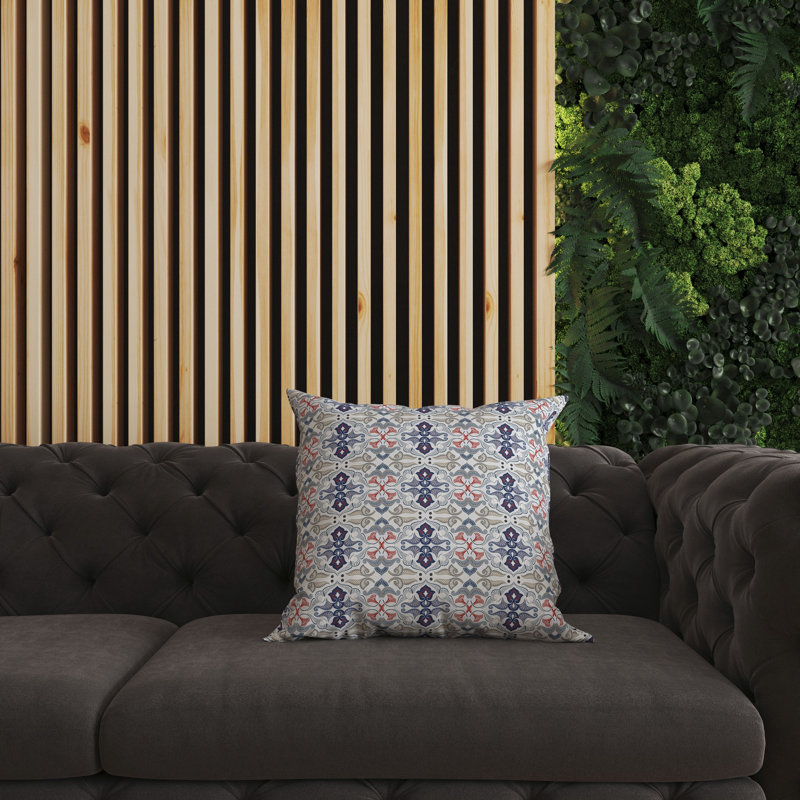 Coussin décoratif floral intérieur / extérieur Floral Elegance, H 18 po x l 18 po, Bleu / rouge / ivoire