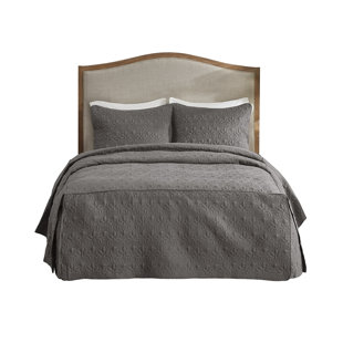 Sandy Bedding