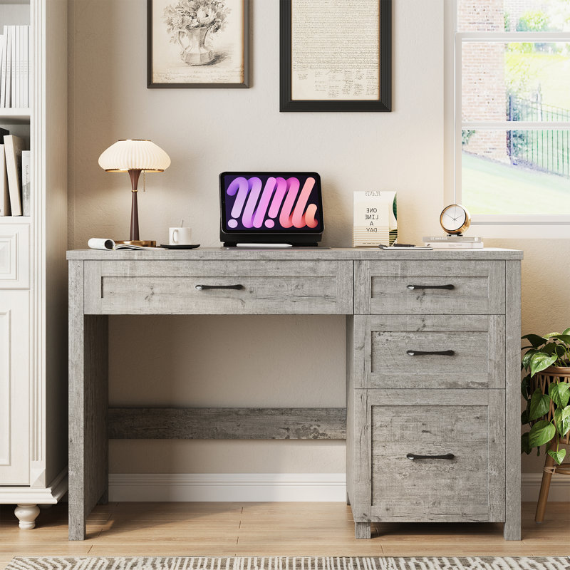 Bureau de direction 47 po avec 4 tiroirs et station de charge Farmhouse, Gris