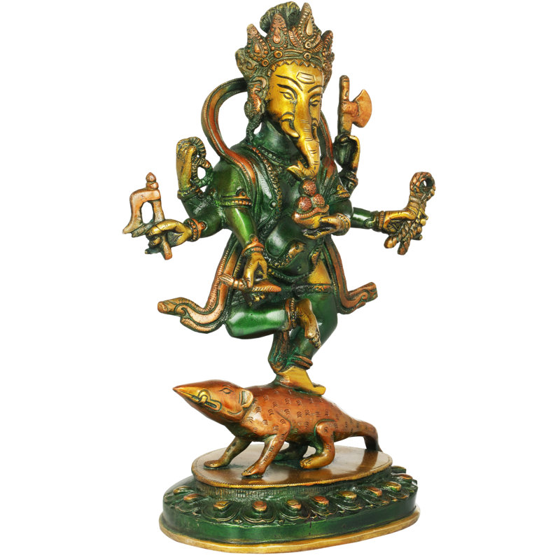Six Ganesha armés dansant sur son véhicule