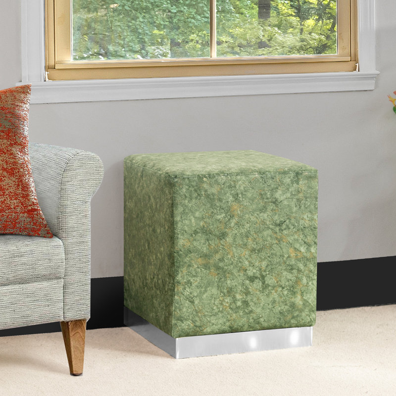 Daaniyal 14.6'' Wide Square Cube Ottoman, Green Velvet