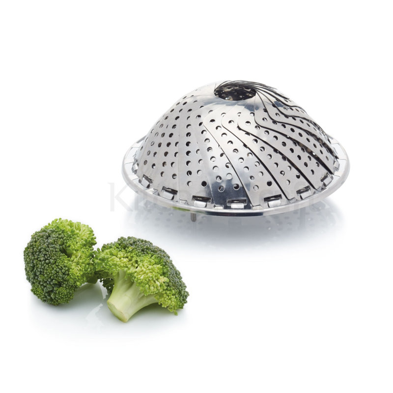 Stainless Steel Collapsible Steaming Basket, 7.5cm H x 28cm W x 28cm D