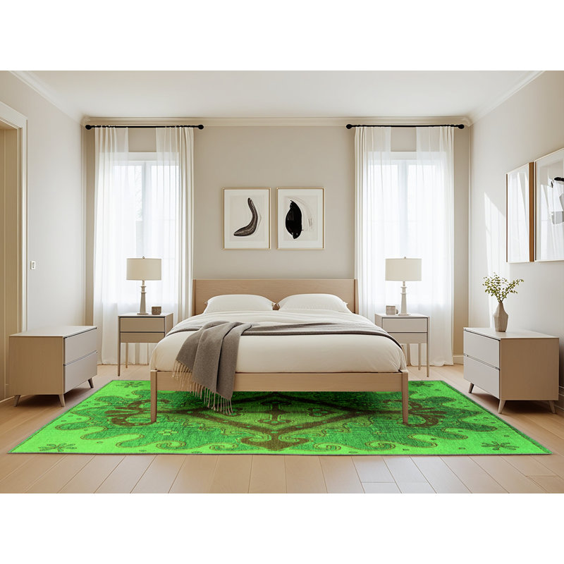 Harender Washable Oriental Indoor Rug, Rectangle 5' x 8'