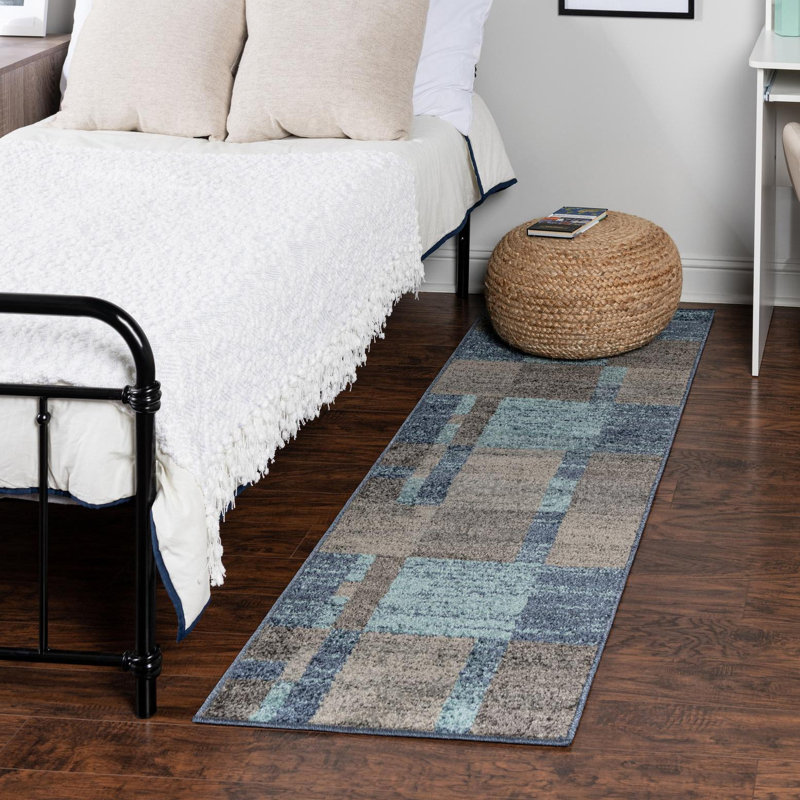 Hareld Geometric Indoor Rug, Runner 2'7" x 12'