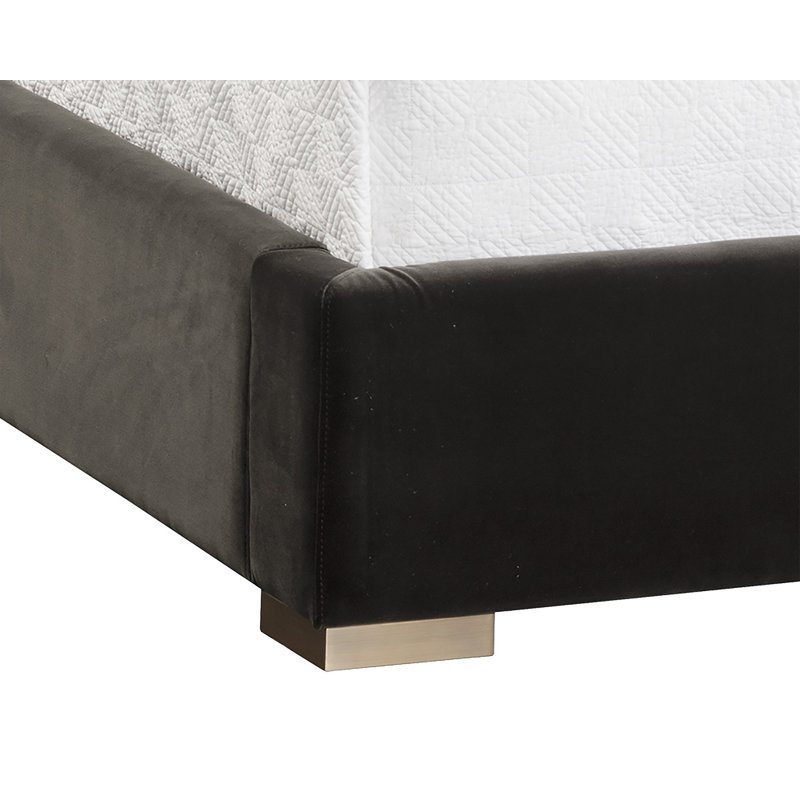 Club Upholstered Bed, King