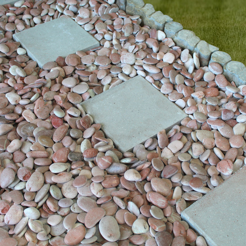 Chemin de pebbles beach Pondella