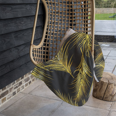 Ragusa Quilted Throw Blanket