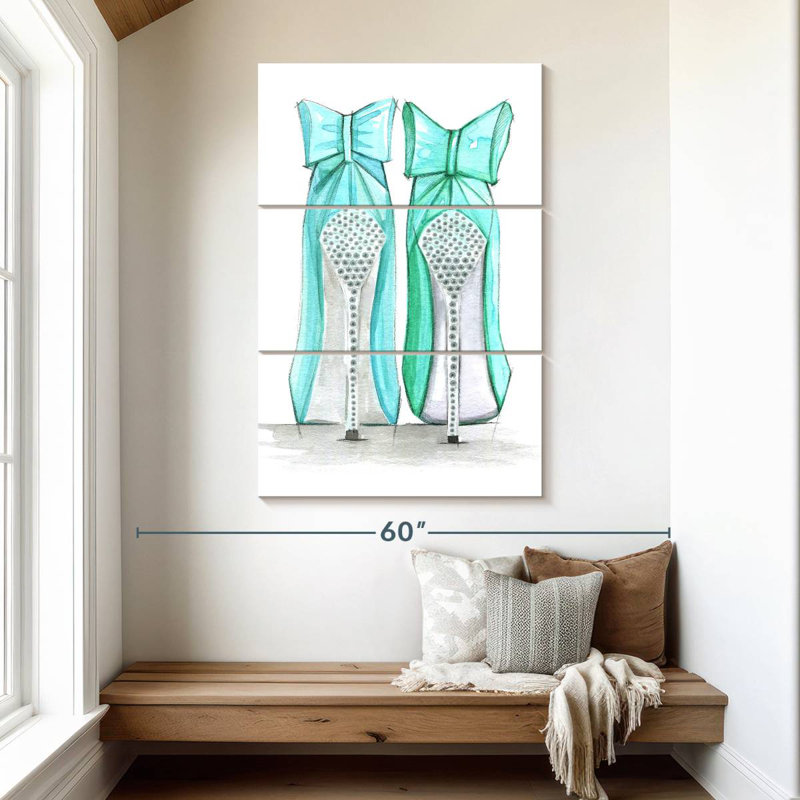 Chaussures Tiffany, H 50 po x l 32 po