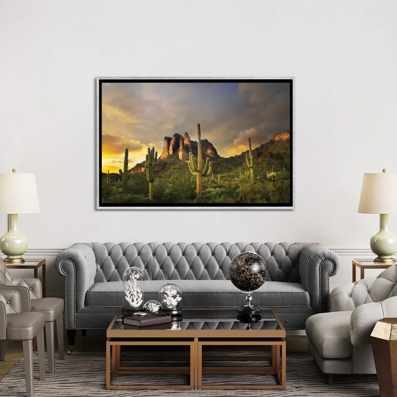 «Desert Sunset», reproduction d'art sur toile encadrée, H 40 po x l 60 po, Argent argent