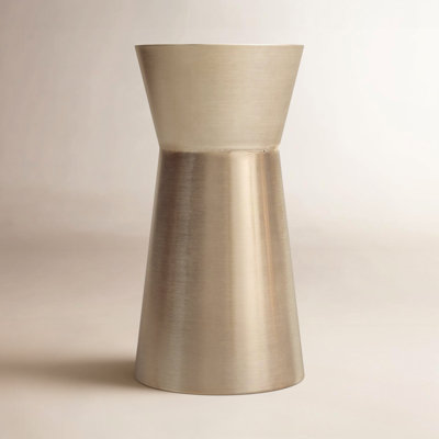 Corla Metal Table Vase