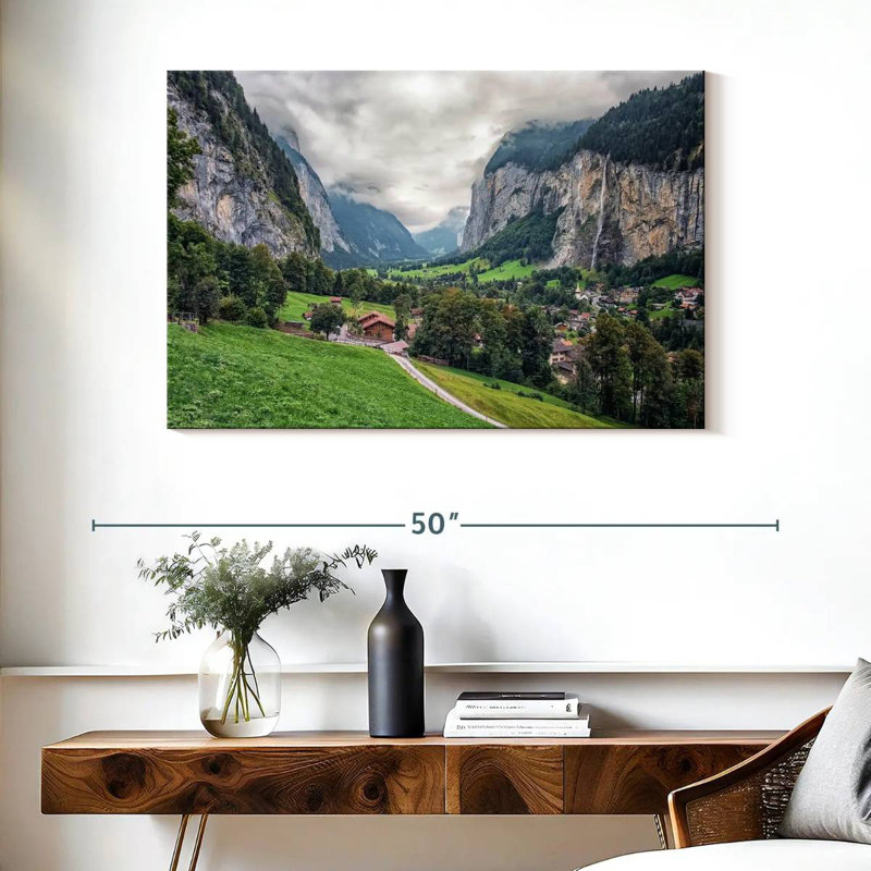 Petit camion de Lauterbrunnen en Suisse, H 26 po x l 39 po