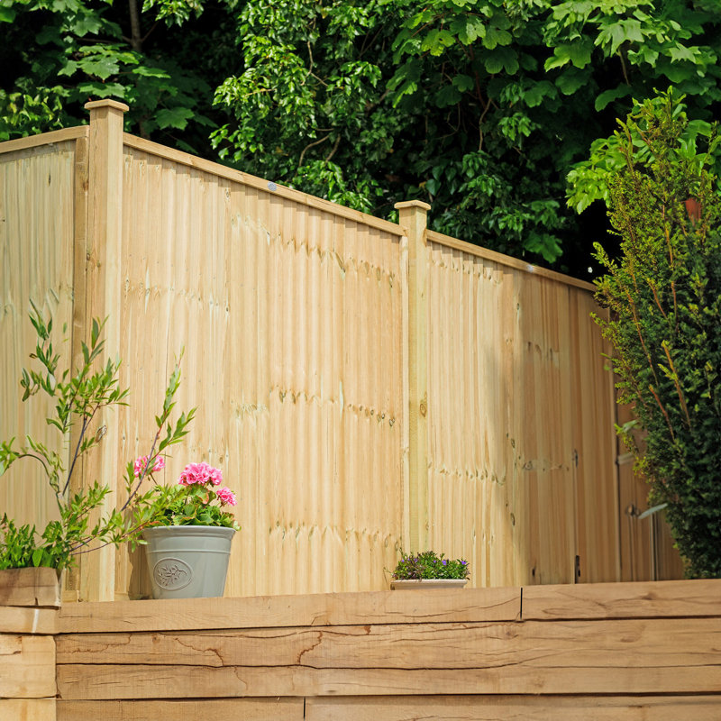 Grange Superior Closeboard 1.8 m Green Vertical Fence Panel, 180H x 182.80W x 4D cm