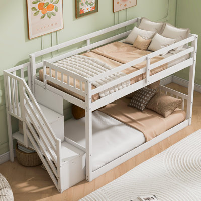 Lit superposé simple au-dessus d'un lit simple avec rangement pour escalier et bois de pin massif LoftCare