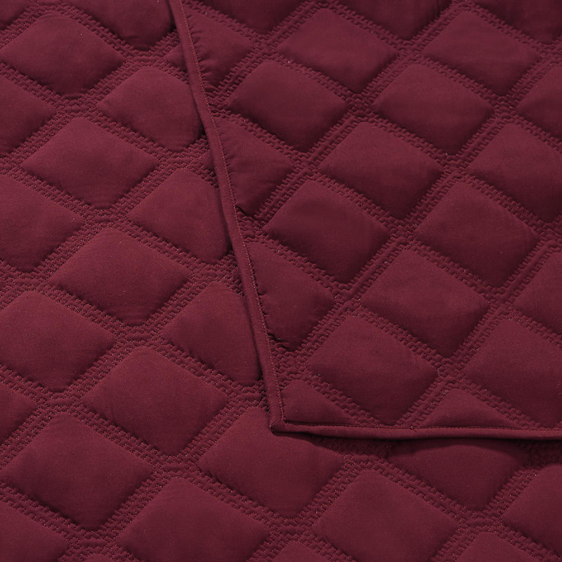 Everyday Quilt, Burgundy, Queen Quilt + 2 Shams
