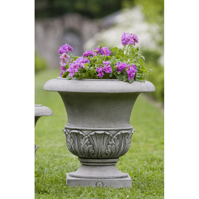 Pot de fleurs urne en pierre Williamsburg, Pietra Vecchia, H 17 po x l 17 po x P 17 po