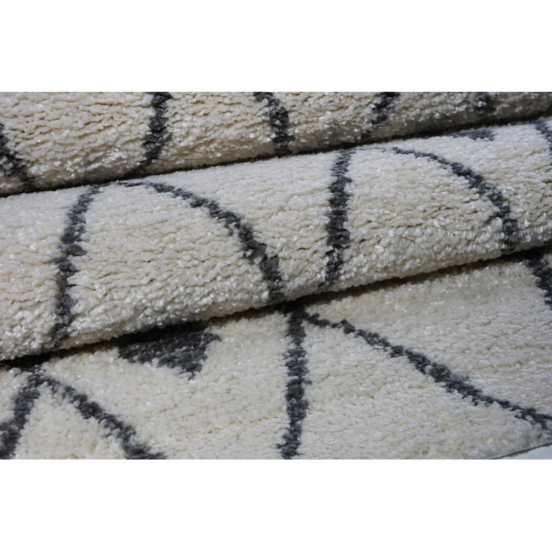 Tapis décoratif gris géométrique Fallsburg, Rectangle 5 pi 2 po x 7 pi 5 po