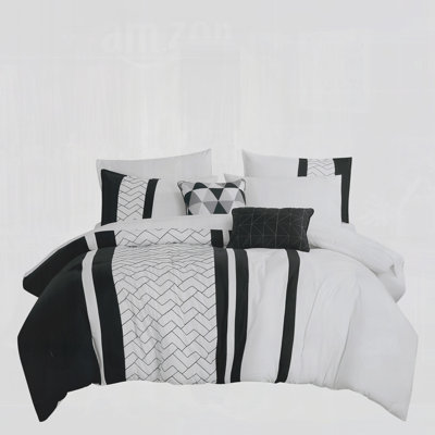 9-Piece Black & White Geometric Comforter Set,Cal.King