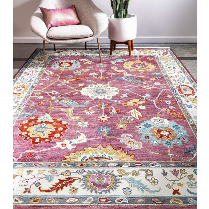 Oriental Area Rug in Ivory, Rectangle 8' x 10'