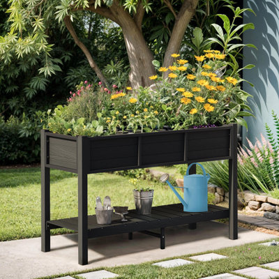 Lathan Elevated Planter