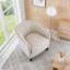 Fauteuil demi-tonneau rembourré à rayures