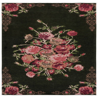 Tammie Floral Black/Red Area Rug