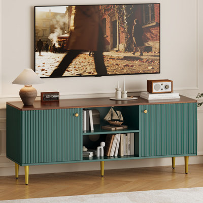 Meuble TV cannelé pour téléviseurs jusqu'à 65 pouces, console multimédia de 55 pouces de long avec 2 portes de rangement et étagère réglable, meuble télé moderne en bois pour chambre ou salon, vert