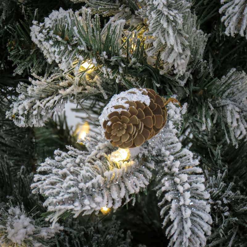 Sapin 7,5 pi pré-éclairé