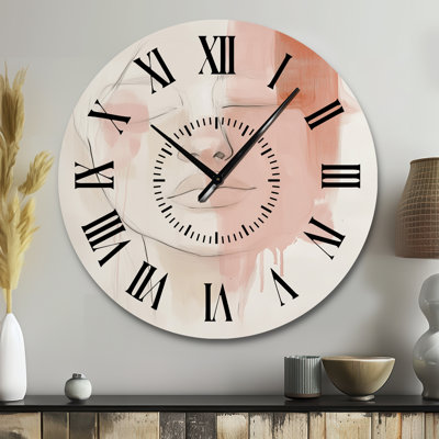 Horloge murale ronde minimaliste en métal, inspirée par une muse abstraite de la femme. Impression sur métal.
