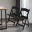 Chaise pliante simple rembourrée en plastique noir-1126831126