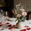 ensemble de 4 bouquet de marguerites et d'eucalyptus artificiels roses - 14 po Tiges de fleurs sauvages en soie réalistes, décor de table de ferme pour la Saint-Valentin, Pâques, les mariages et les centres de table