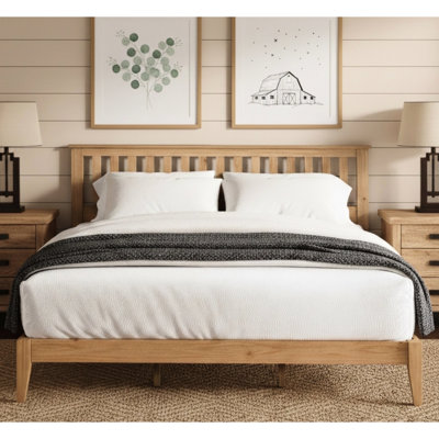 Lit à panneaux très grand Mission Style, structure en bois massif, couleur brun moyen, système de lattes pour le soutien direct du matelas, conception antidérapante, lit spacieux spacieux avec style, finition chaleureuse, système intégré,