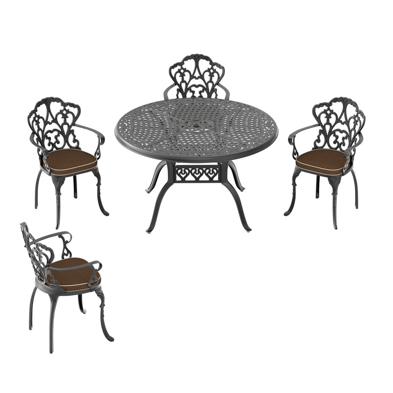 Ensemble repas d'extérieur de couleur aléatoire, P 22,05 po x l 21,65 po x H 35,83 po, 4