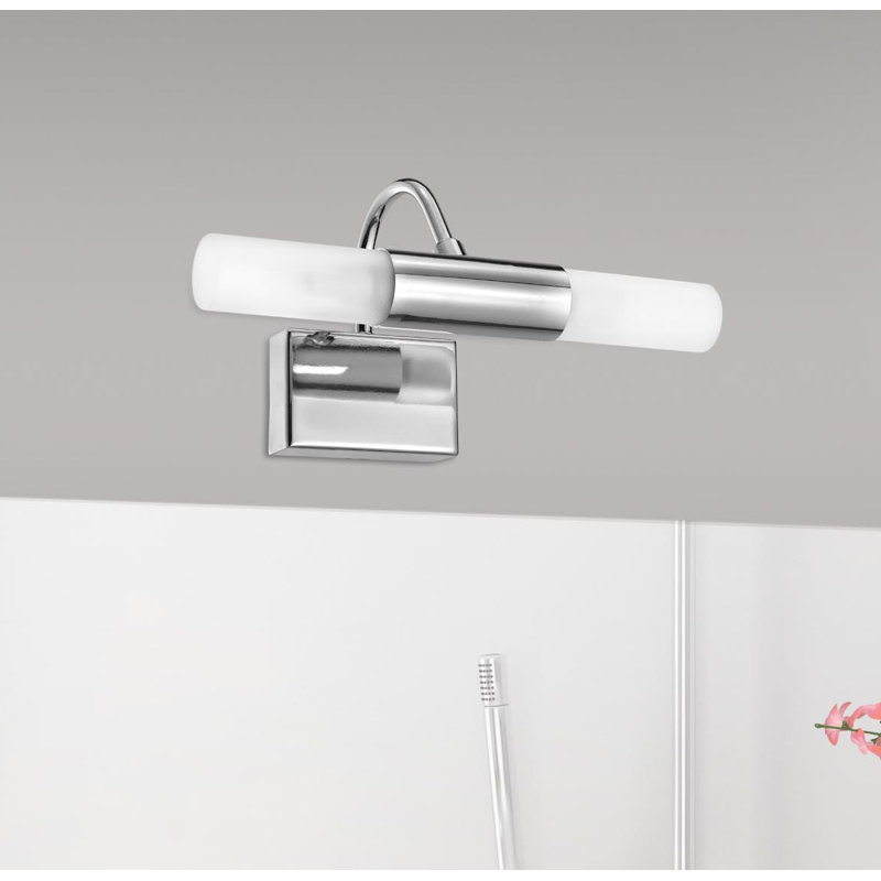 Dritto Armed Sconce