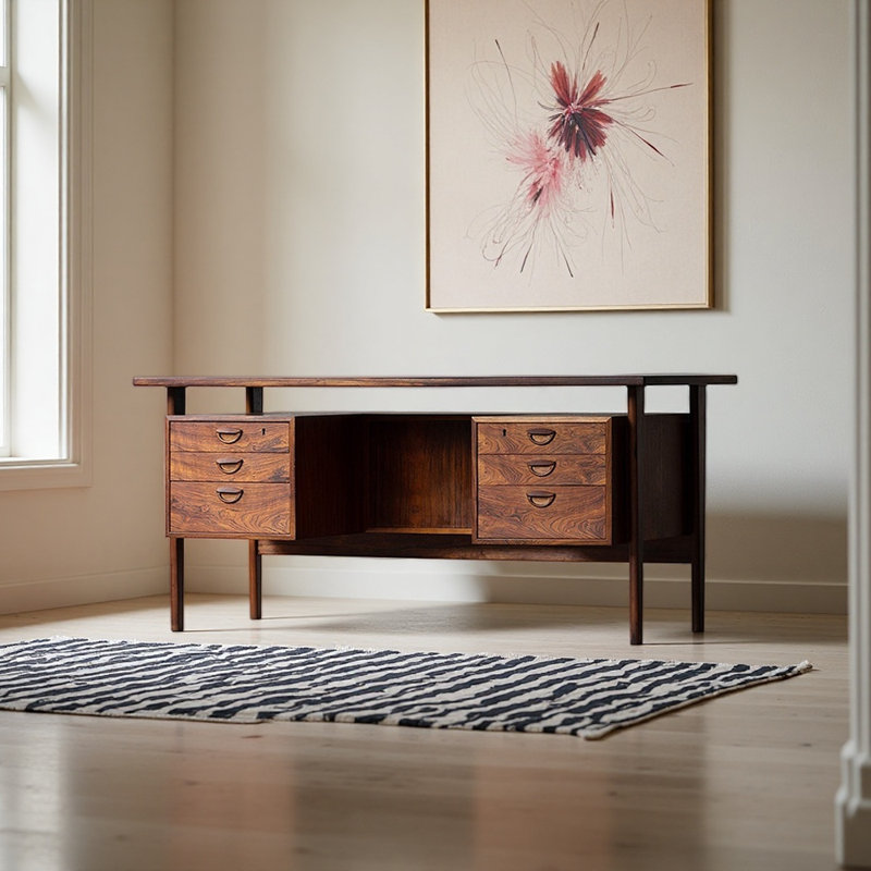Bureau de style rétro
