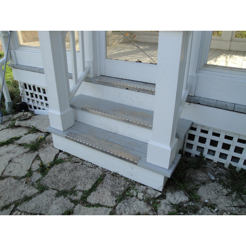 Bessette Stair Tread