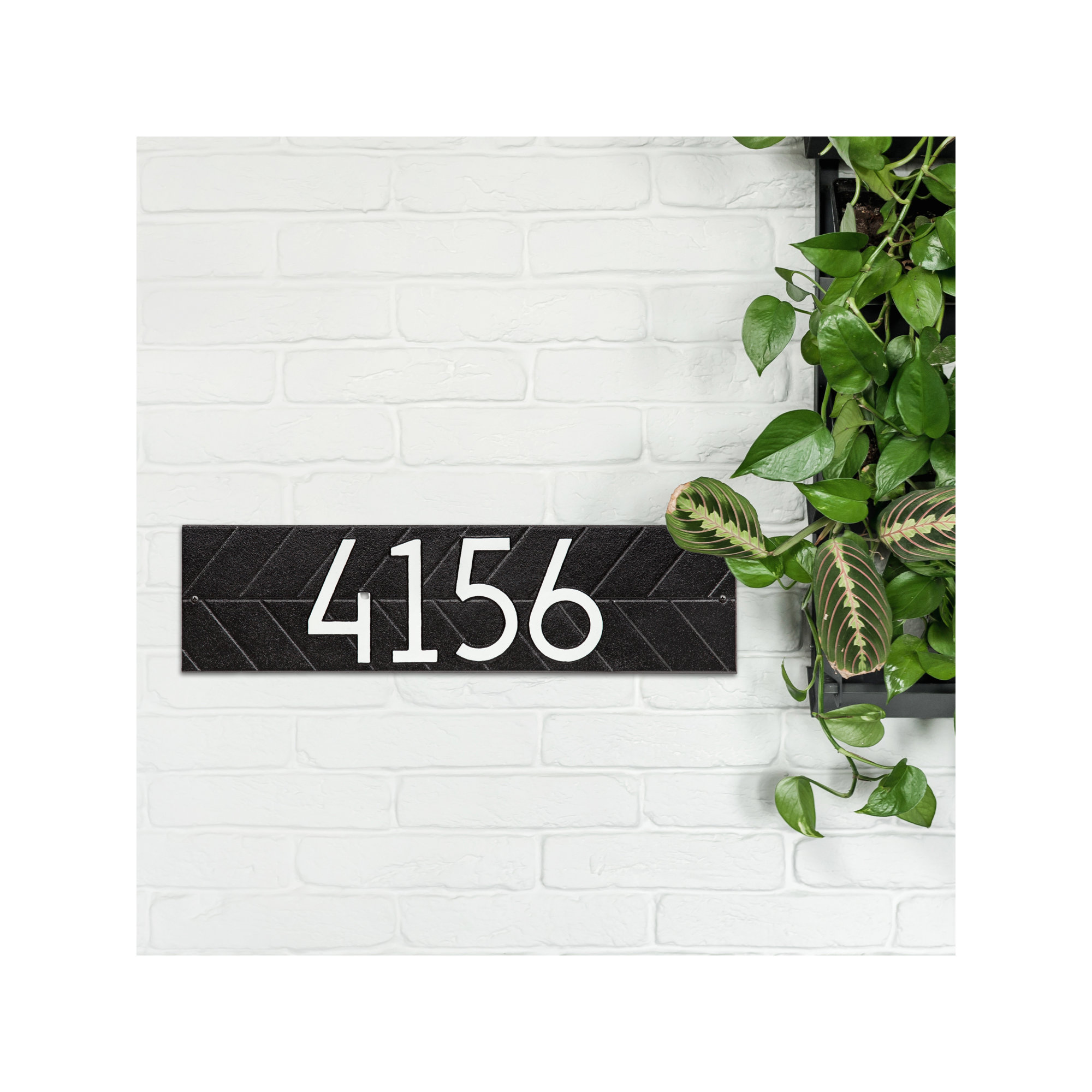 Mid-century Modern Herringbone Wall Plaque, Black/White, Yes