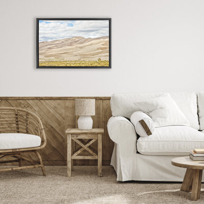 Cadre flottant Dunes In The Distance, design par Seven Trees Design