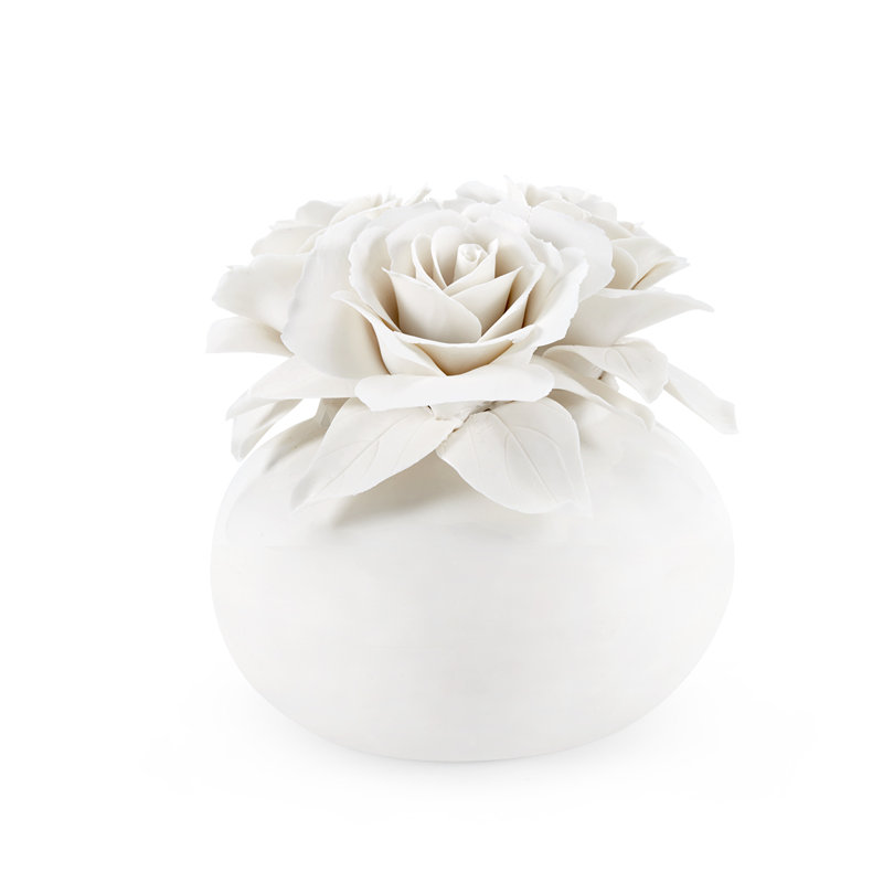 Rose Centerpieces in Vase
