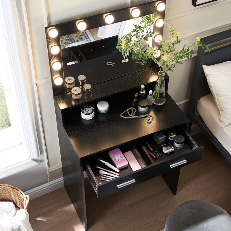 Bureau de meuble-lavabo avec lumières, beaucoup d'espace. Luminosité réglable. Pour grand miroir de chambre à coucher et rangement spacieux. Meubles