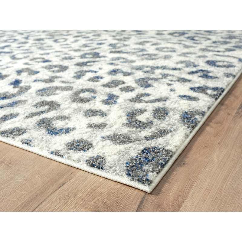 Ebian Animal Print Indoor Rug, Rectangle 6' x 9'