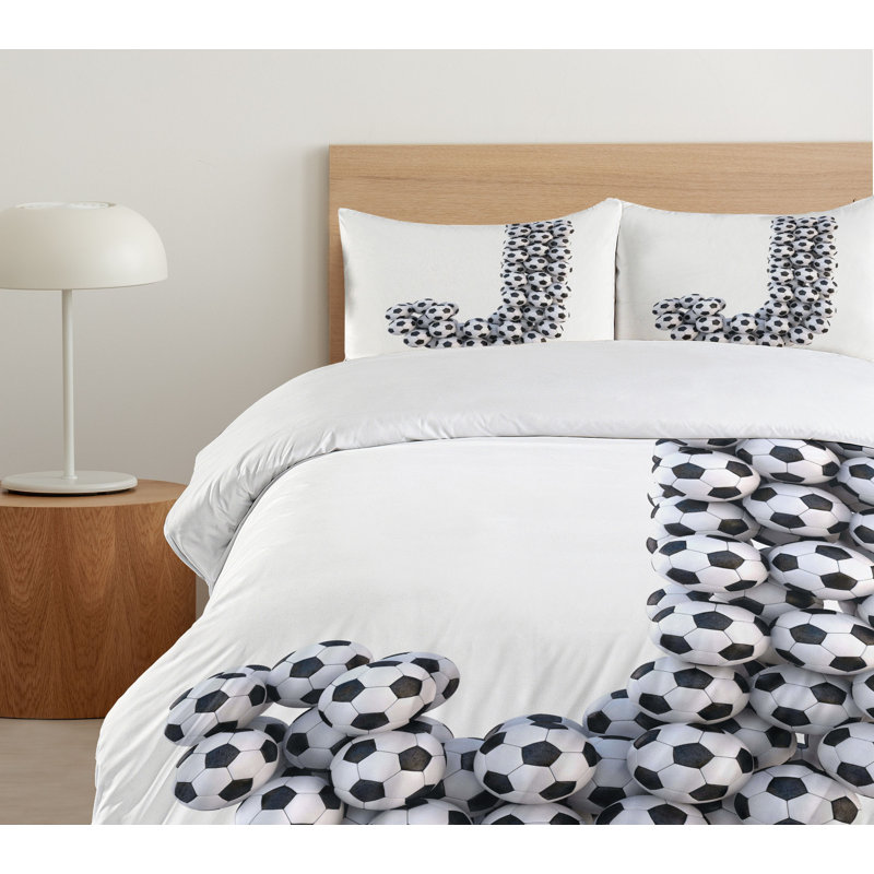 No Duvet Cover, California King Duvet Cover + 2 Standard Shams